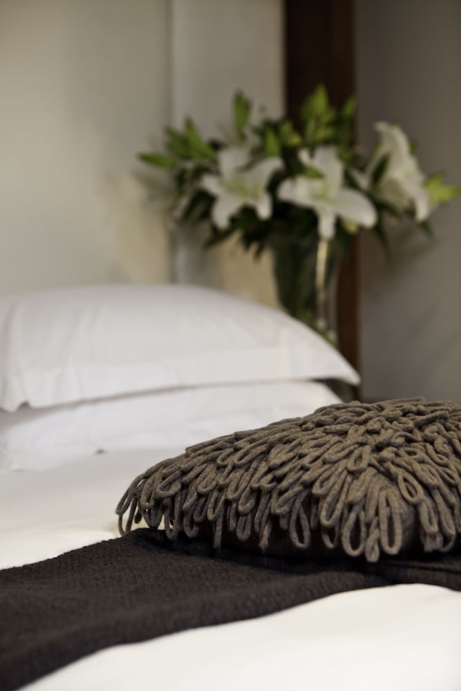 Standard Double or Twin Room photo 3