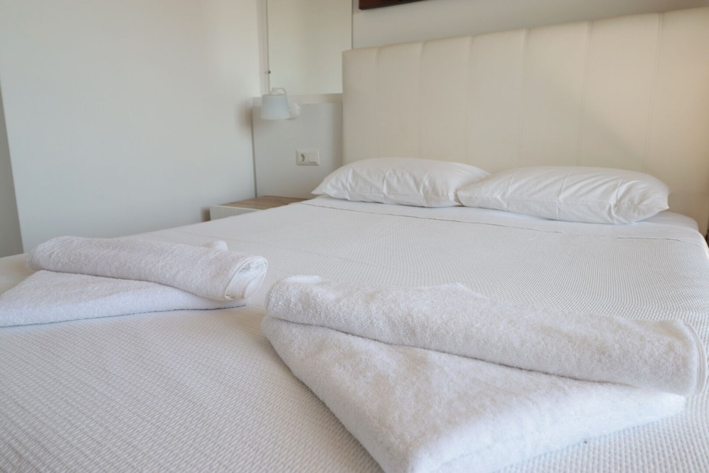 Deluxe Room, Sea View photo 2