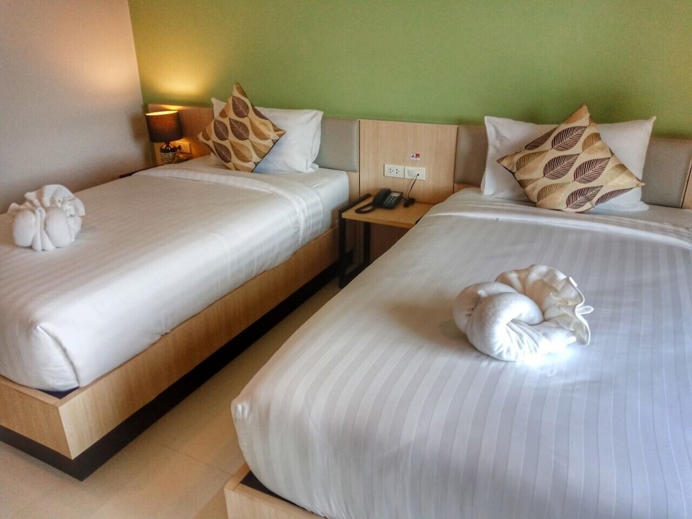 Basic Twin Room - Photo 8