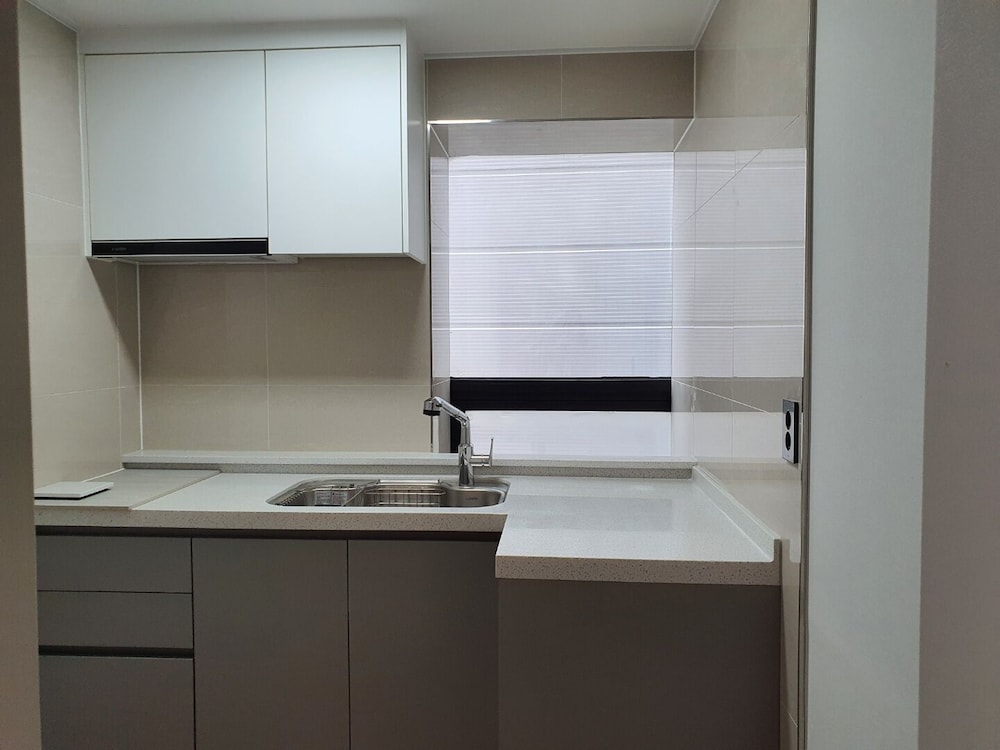 Premium Suite - Photo 2