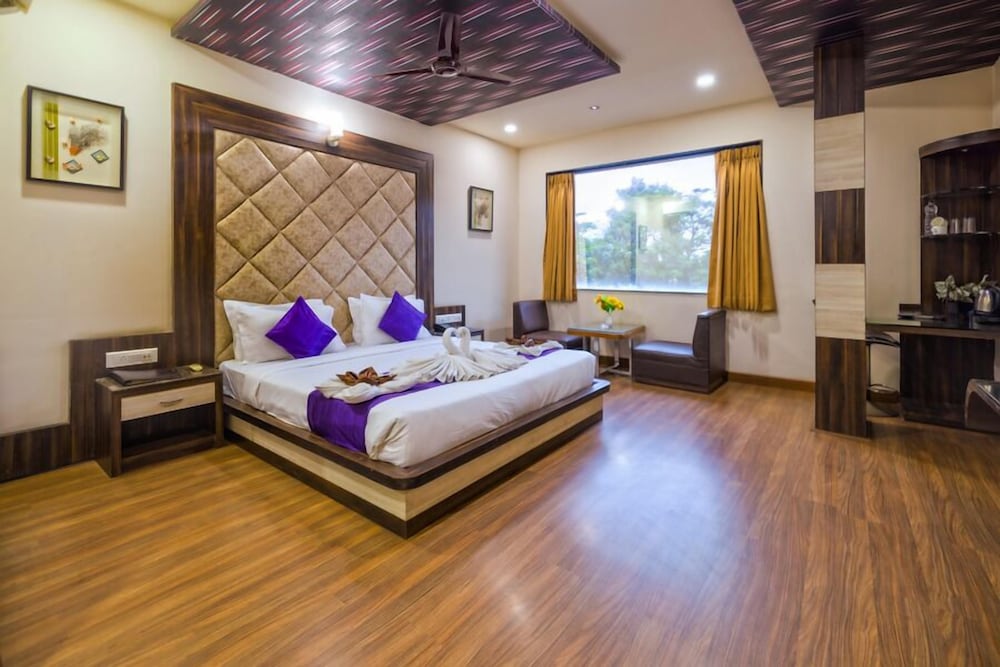 Elite Room - Photo 1