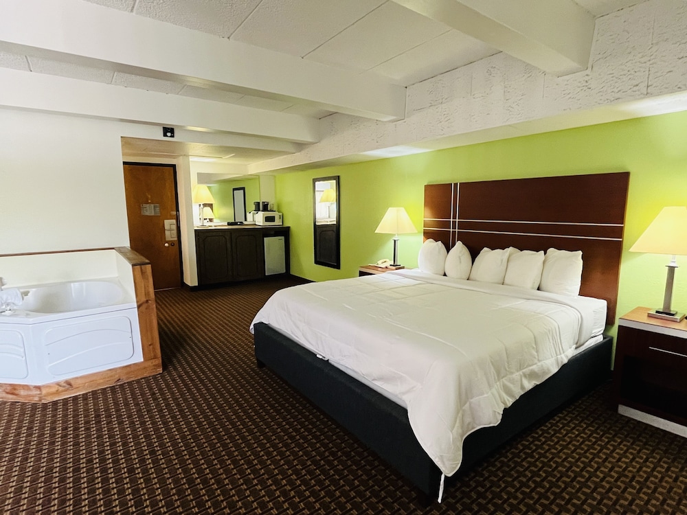 Deluxe Suite photo 1