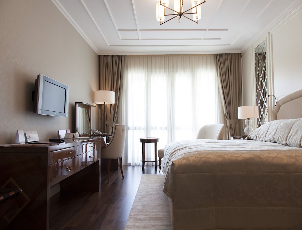 Deluxe Double Room - Photo 1