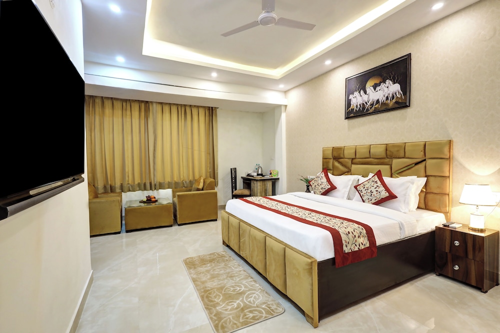 Deluxe Room - Photo 2
