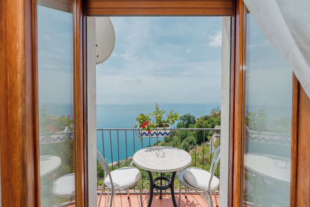 Double Room, Sea View (Depandance) - Photo 12