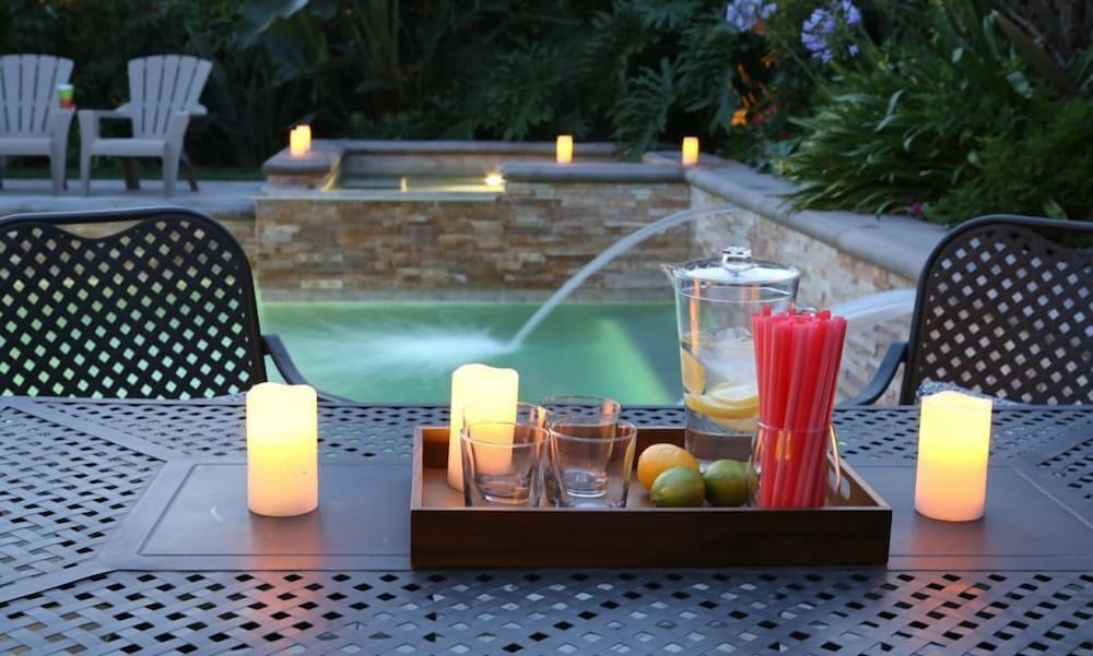 House, Multiple Beds, Pool Access, Pool View (Destination #11) photo 2