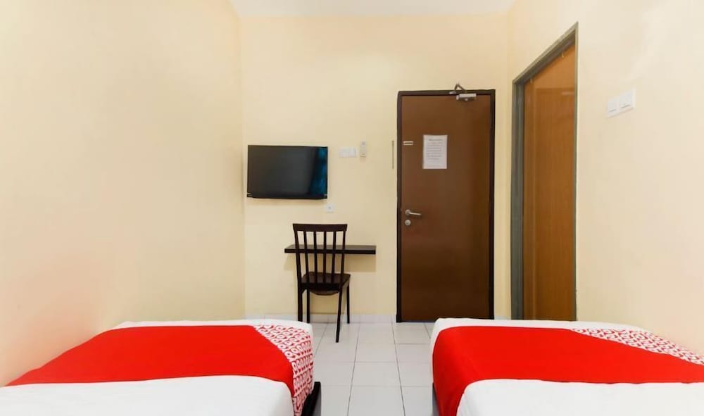 Double or Twin Room photo 2
