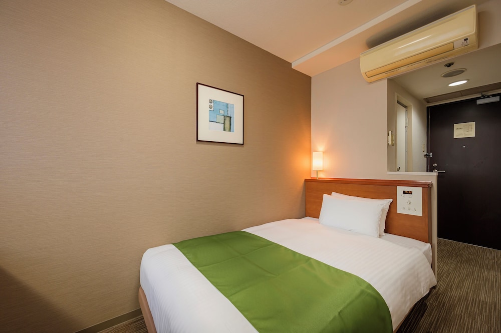 Standard Single Room, City View