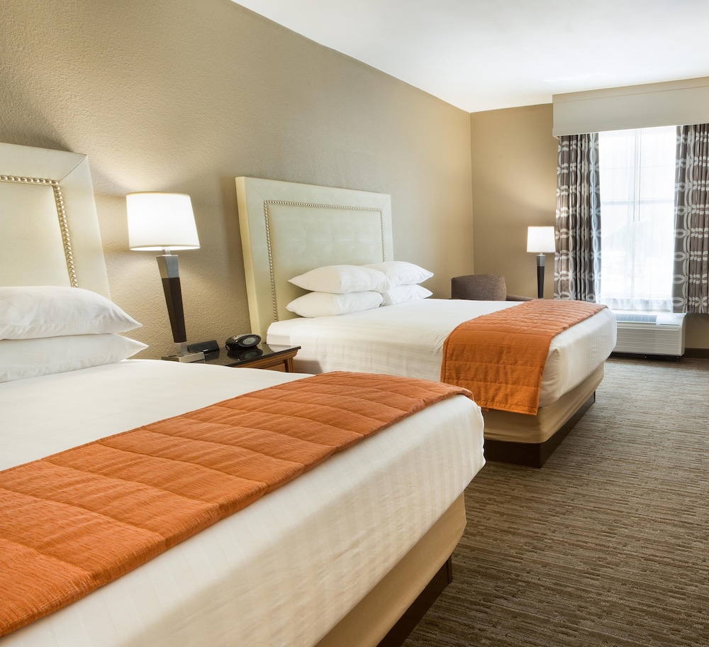 Suite, Multiple Beds, Refrigerator & Microwave (Upper Floor, 2 Rooms, Sofabed) photo 2