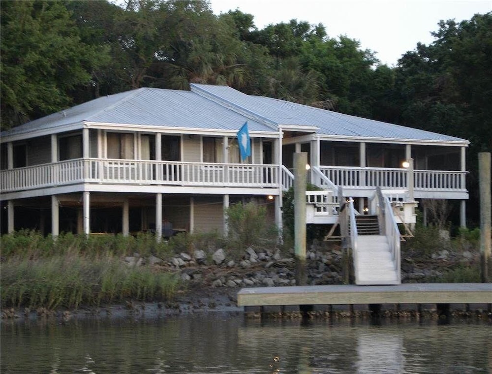 House, Multiple Beds (Shrimpers Cove) photo 1