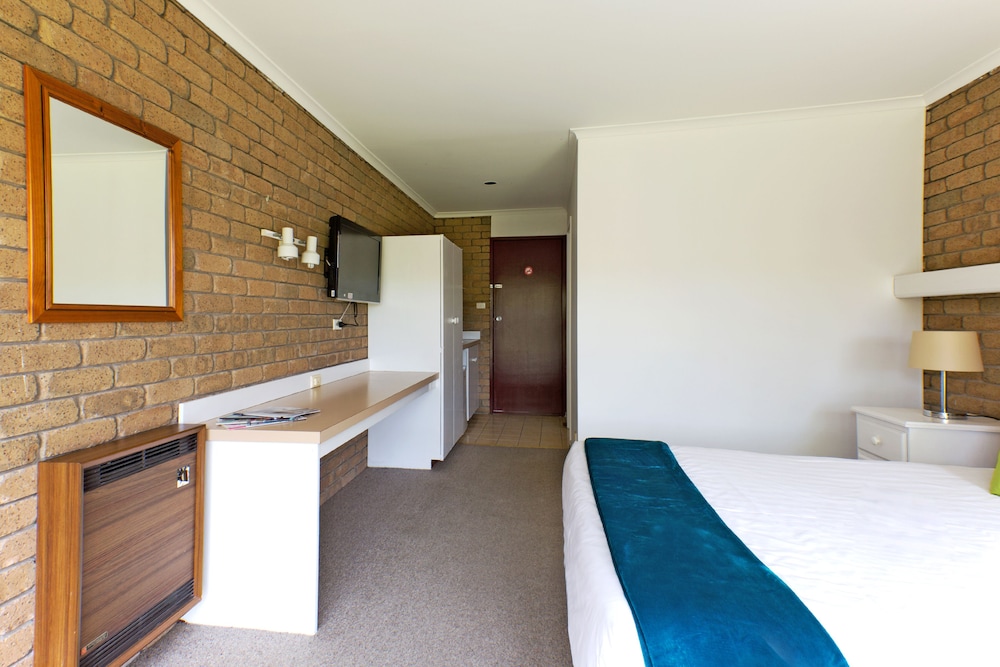 Standard Room, Non Smoking, Kitchenette (Double/Queen), photo 6