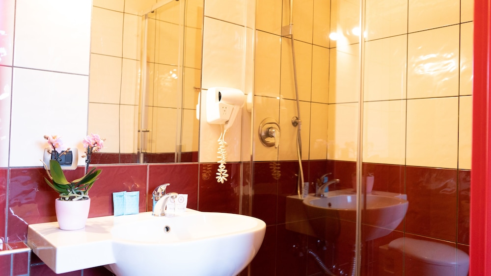 Superior Double Room - Photo 1