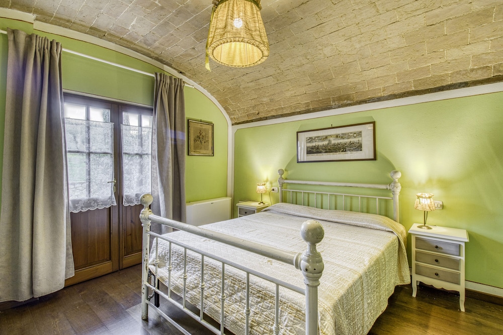 Standard Apartment, 1 Bedroom, Mountainside (Maramaldo Morellino, Shared Pool,) photo 1