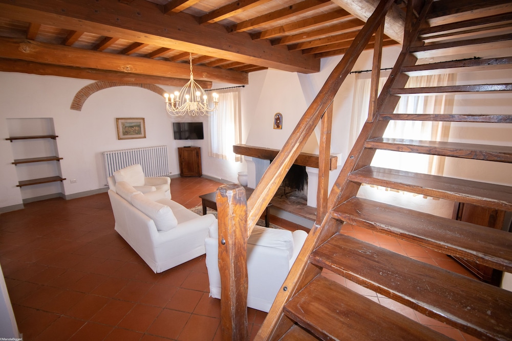 Presidential Apartment, 3 Bedrooms, Non Smoking, Hill View photo 1
