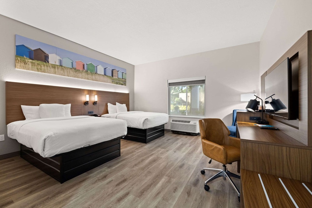 Premium Room, 2 Queen Beds, Non Smoking photo 1