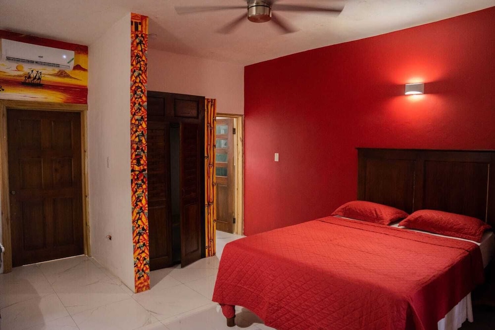 Standard Room, Kitchenette (with Air Conditioning), photo 6
