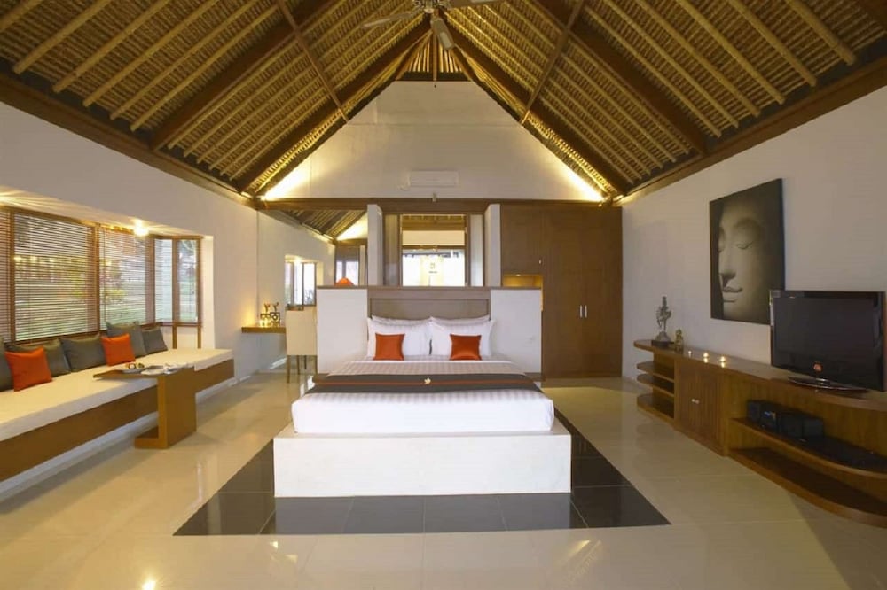 Deluxe Bungalow, Ocean View photo 3
