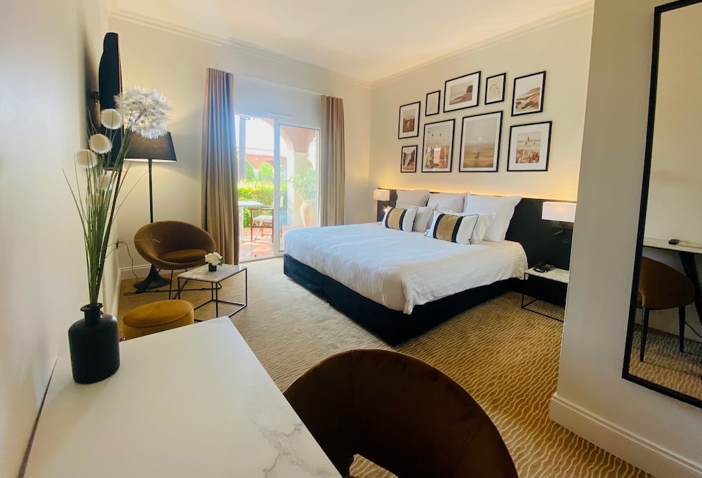 Comfort Triple Room, Garden View - Photo 4
