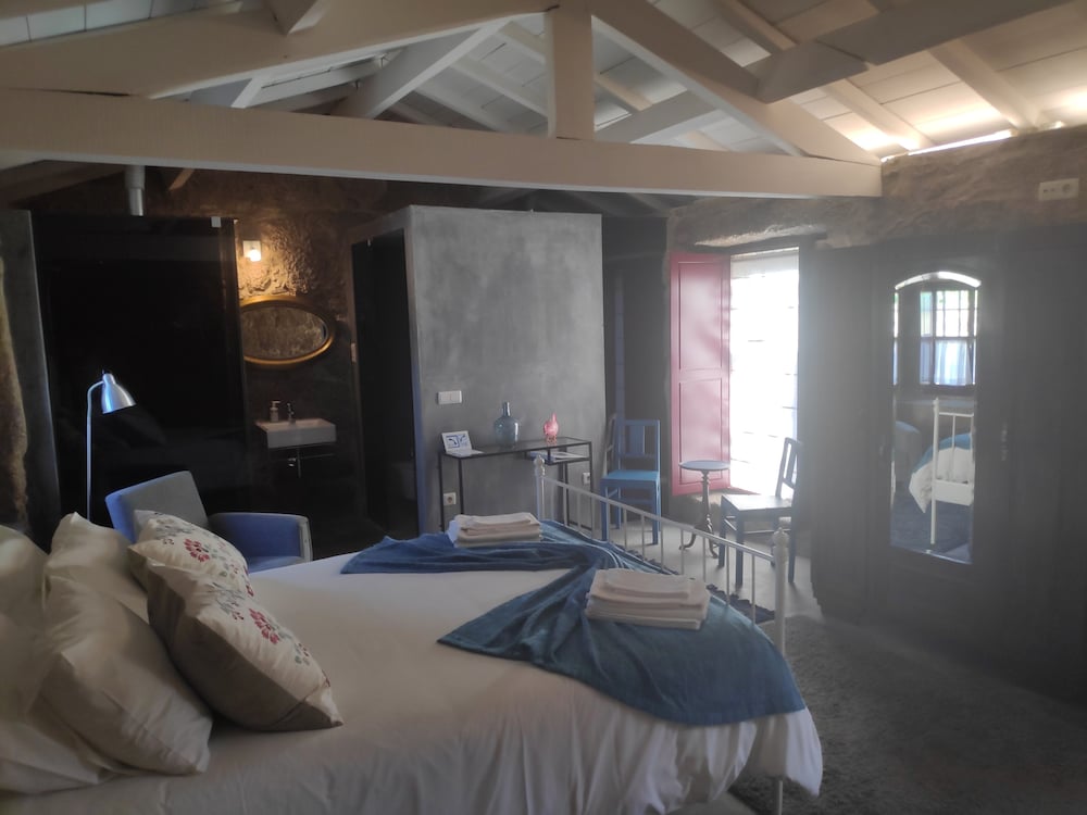 Double or Twin Room, Garden Area (SANTIAGO) photo 3