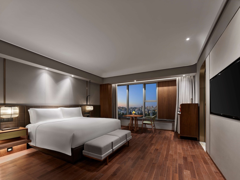 Hilton Executive King - Photo 4