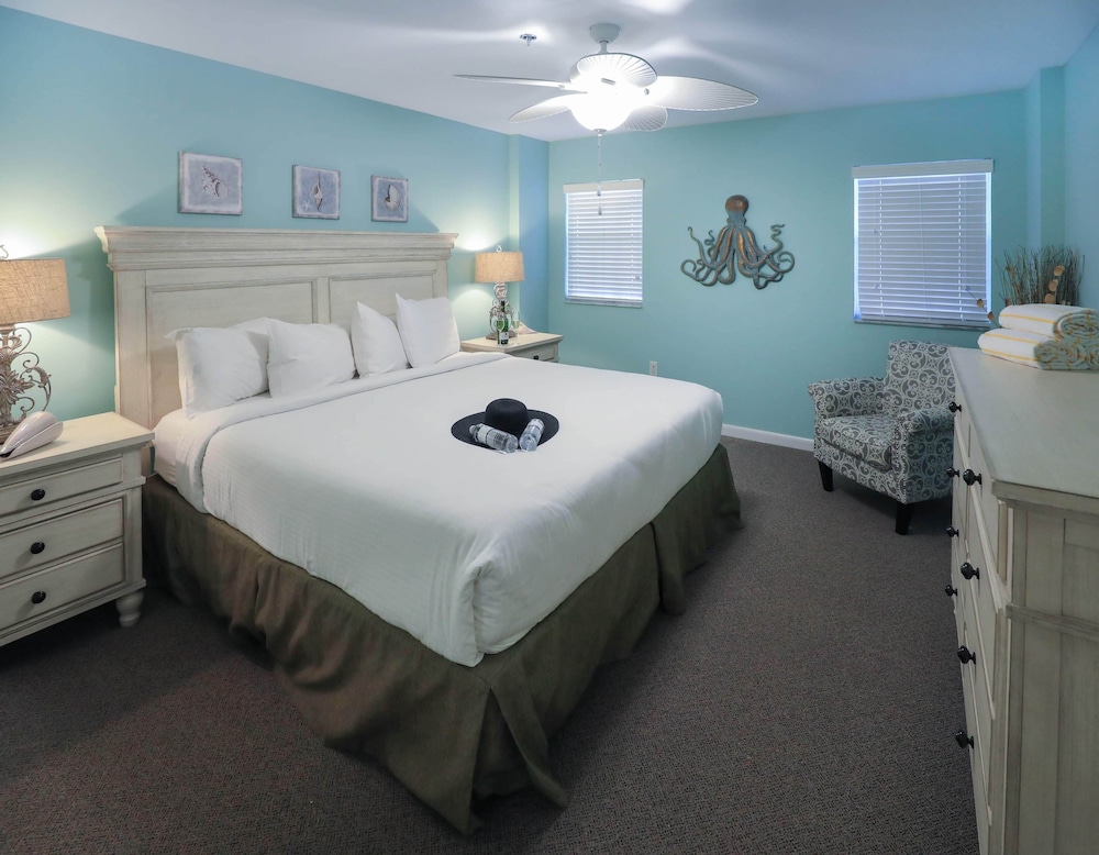 Suite, Multiple Beds, Ocean View (Standard Two Bedroom Ocean View Suite) - Photo 6