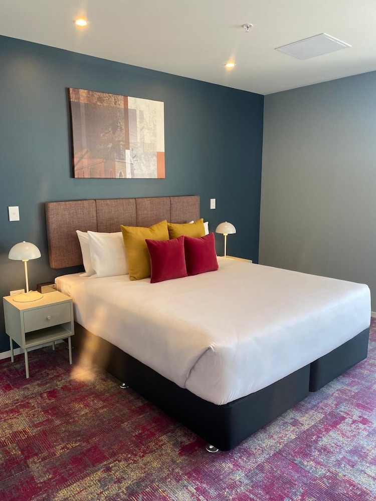 Studio Apartment Accessible