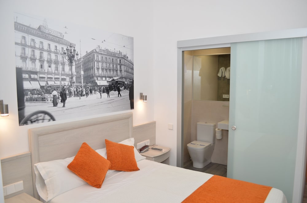 Superior Double Room (Exterior) - Photo 9