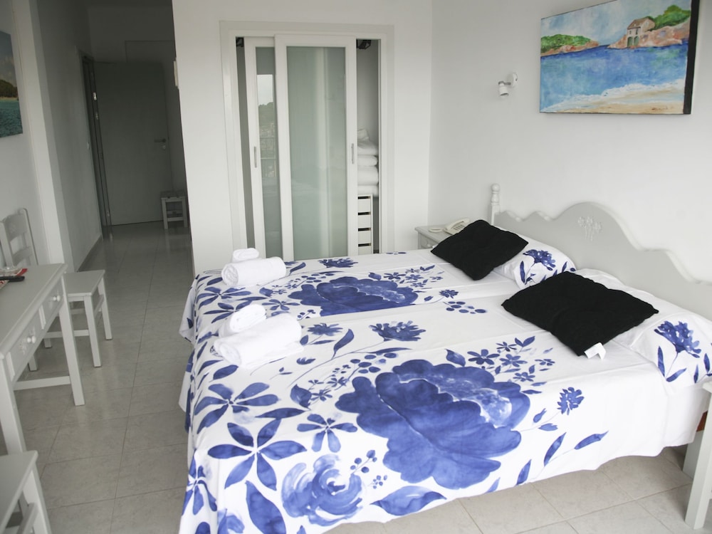 Doppelzimmer, Balcony, Sea View (No air conditioning)