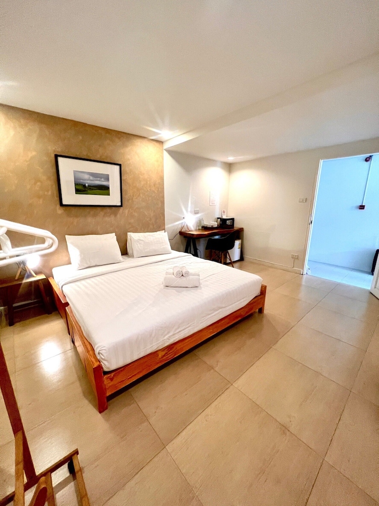 Superior Double Room - Photo 3