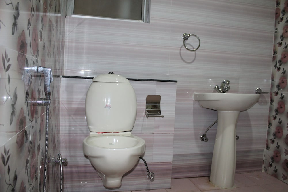 Deluxe Double Room, 1 Double Bed, Accessible, Non Smoking photo 3