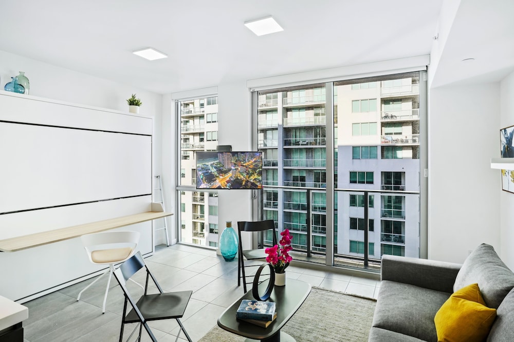 Studio (227-2913) photo 3