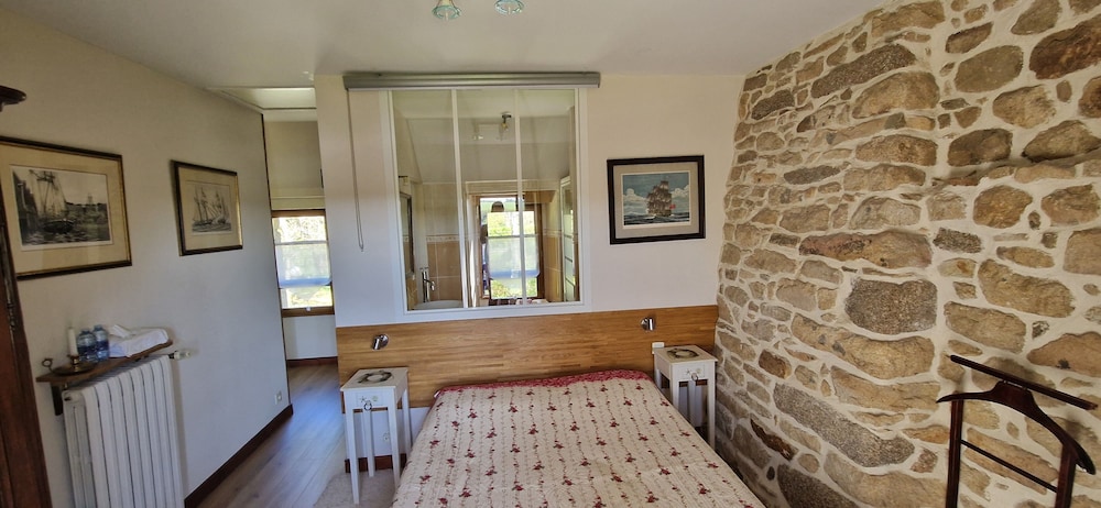 Double Room (Pere Pierron) photo 1