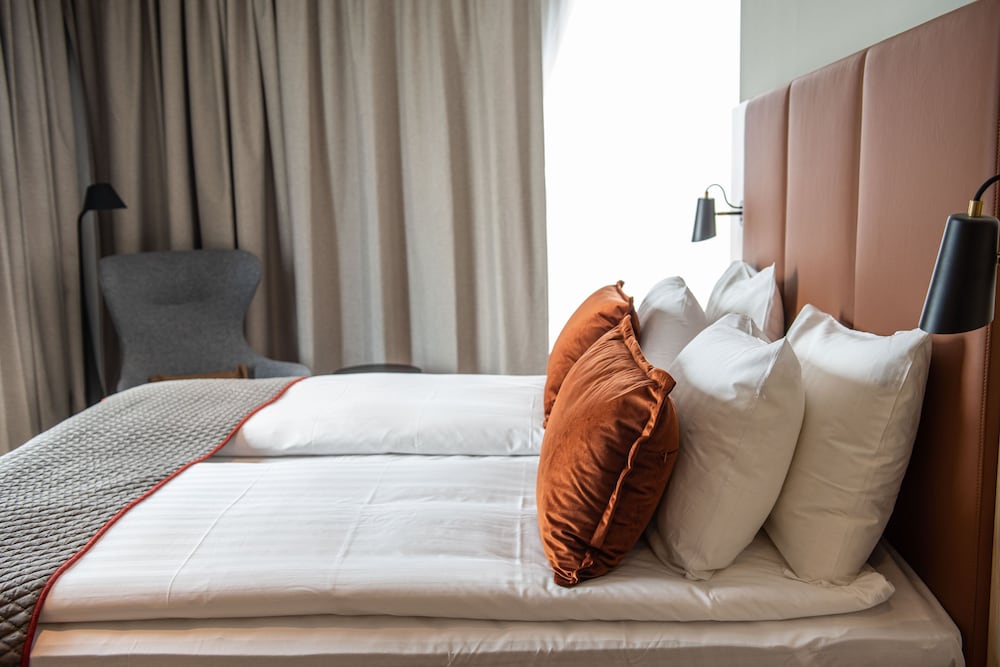 Suite, 1 Double Bed with Sofa bed, Non Smoking - Photo 3