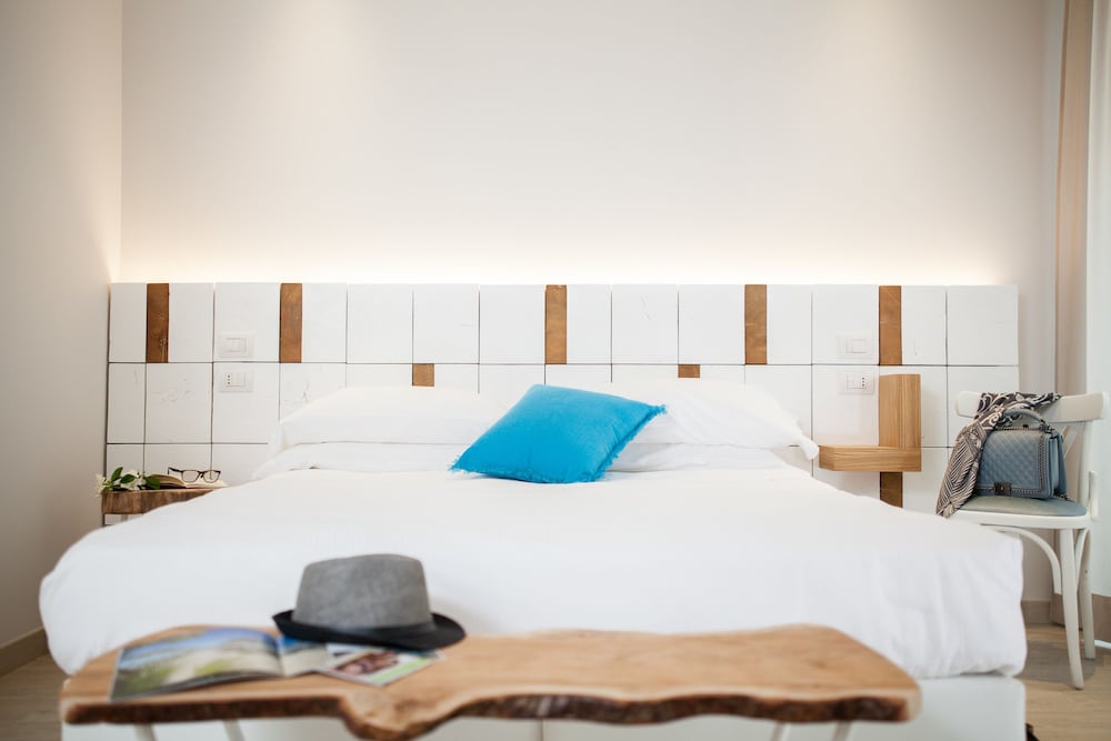 Deluxe Quadruple Room - Photo 8