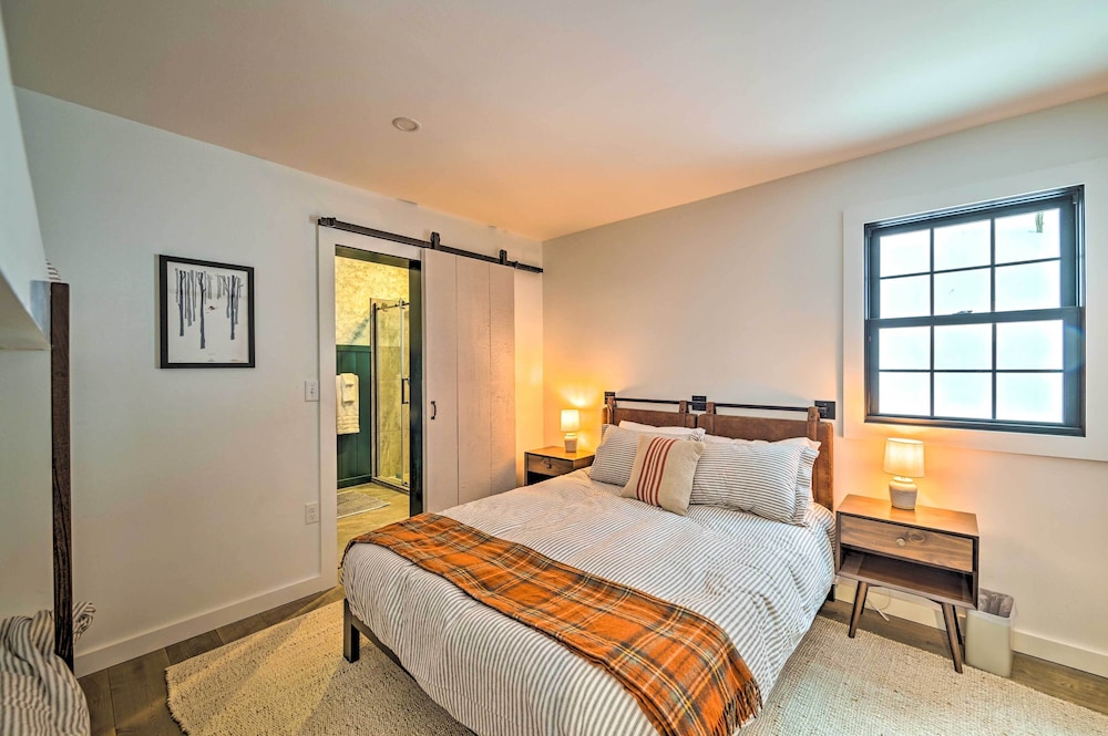 House (4 Bedrooms) photo 2