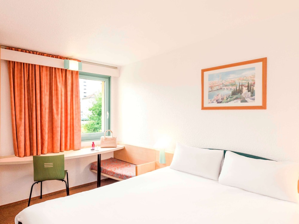 Standard Room, 1 Double Bed - Photo 3