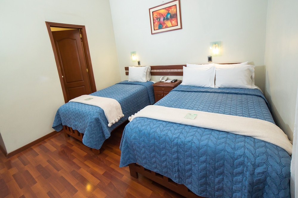 Double Room - Photo 7
