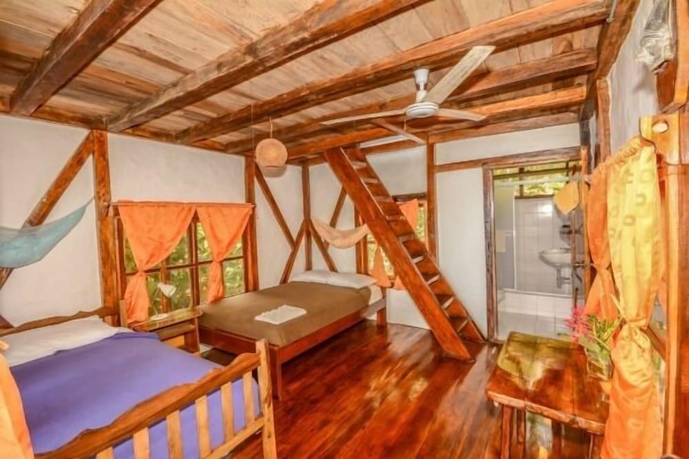 Bungalow (5 People) photo 3