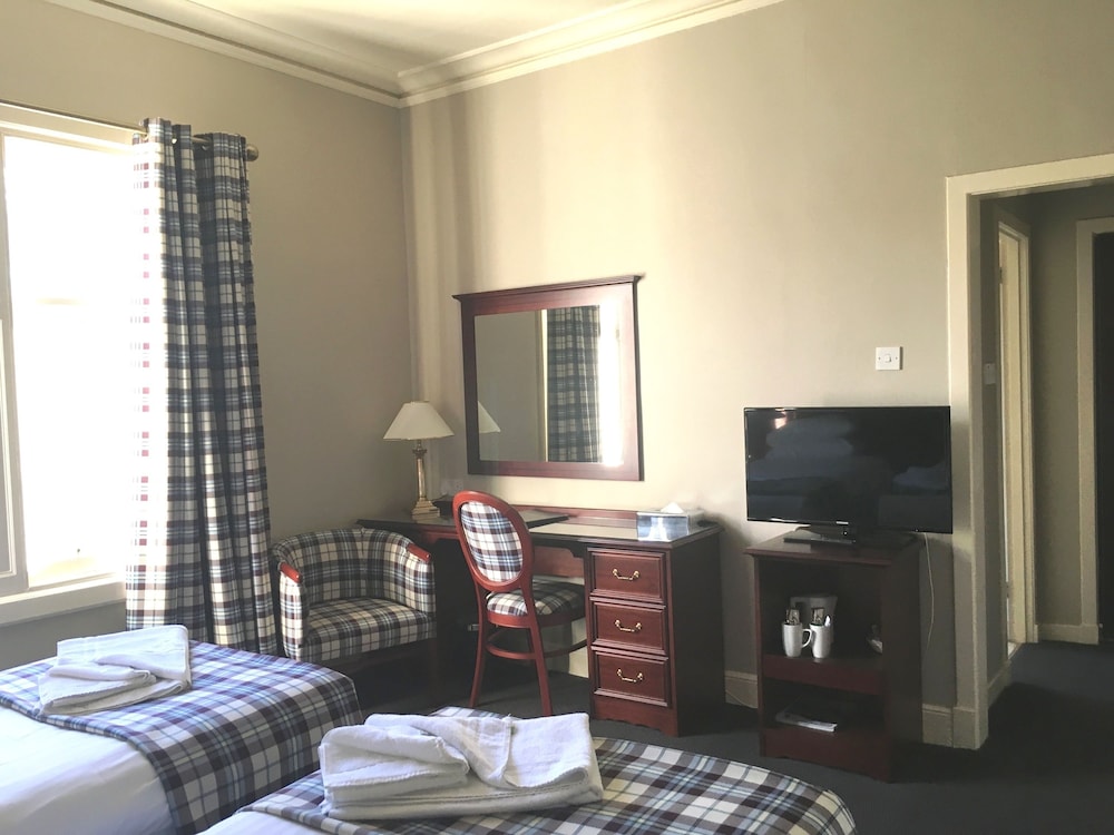 Classic Twin Room (1 Adult) photo 2