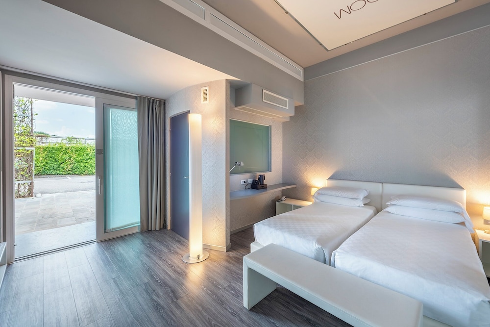 Deluxe Room, Annex Building photo 1