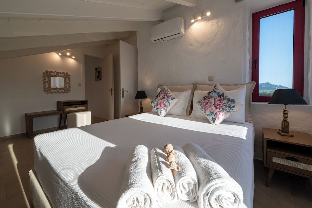 Loft Suite Apartment