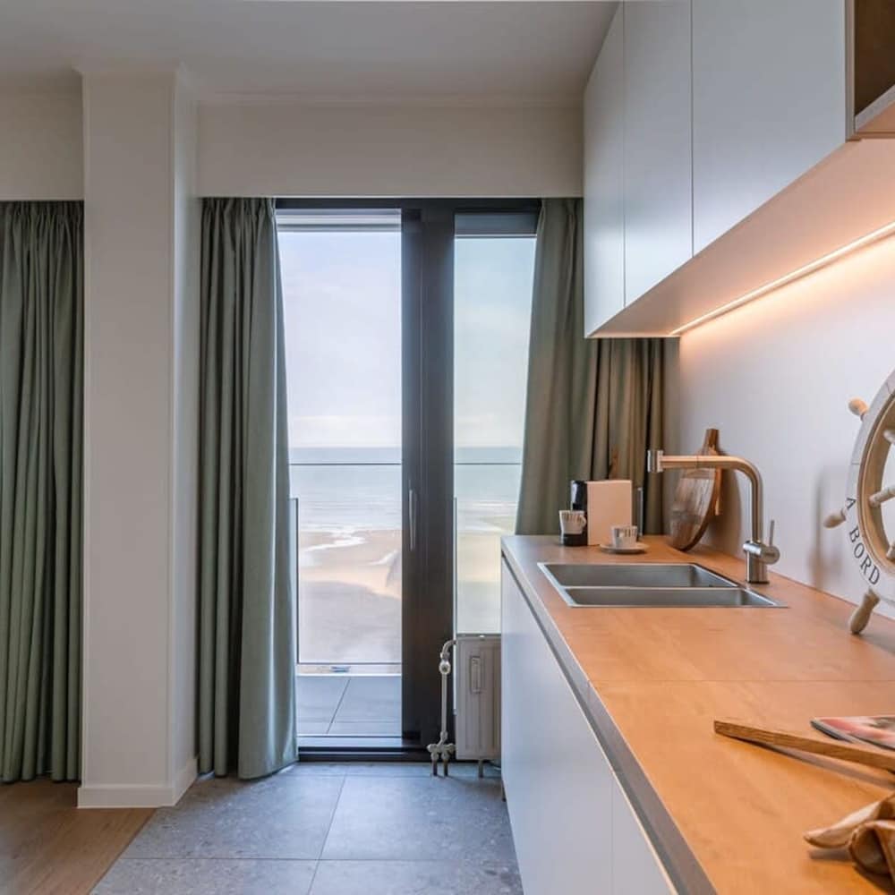 Cosy Apartment With Terrace Overlooking the sea, Foto 36