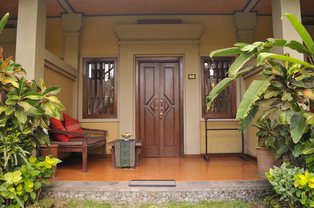 Standard Room (with Fan) photo 3