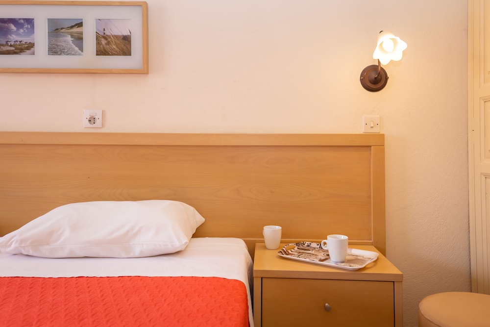 Economy Double or Twin Room photo 1