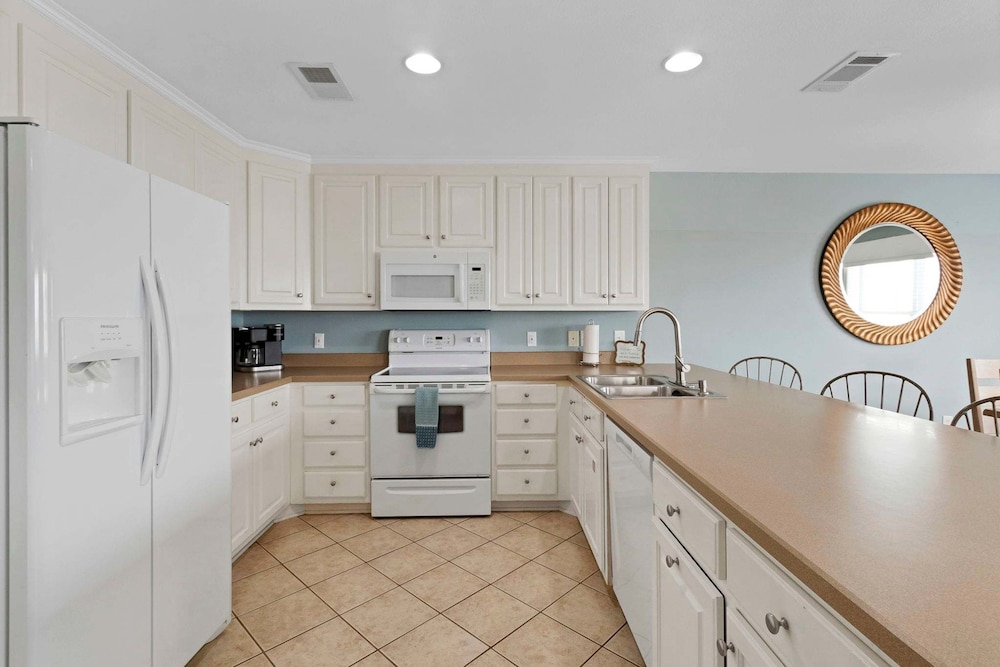 Spacious 3BR 2BA Gulf Views Dock and Boat Launch, Billede 23