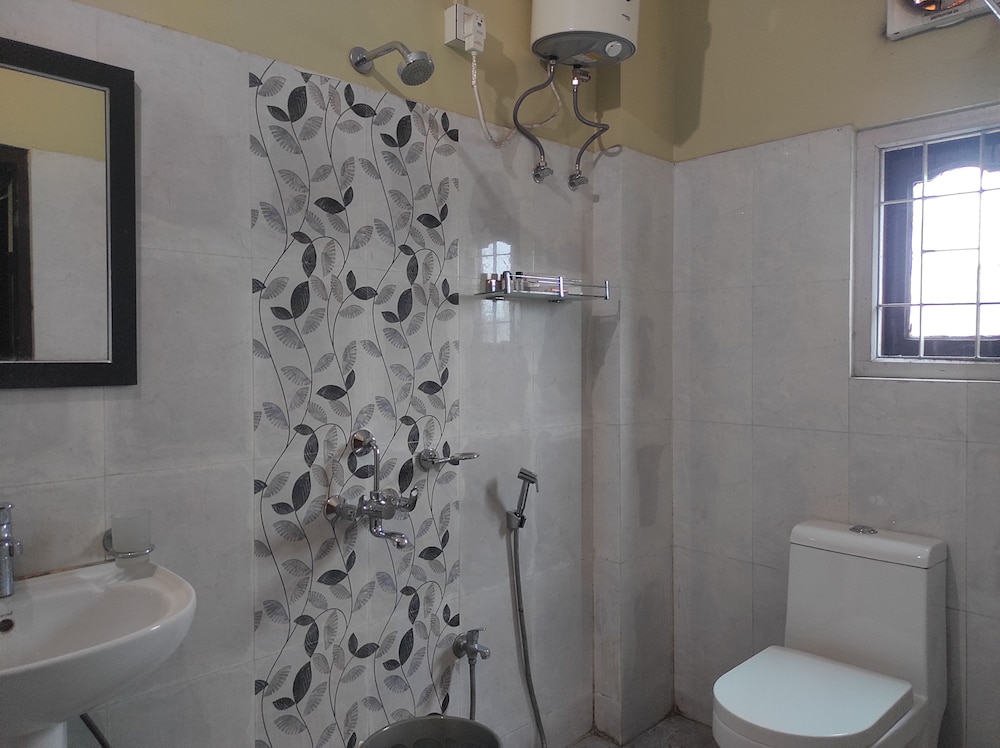 Deluxe Room - Photo 2