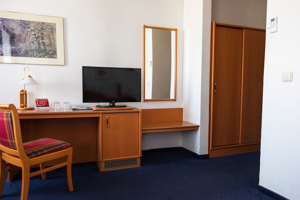Standard Double Room photo 2