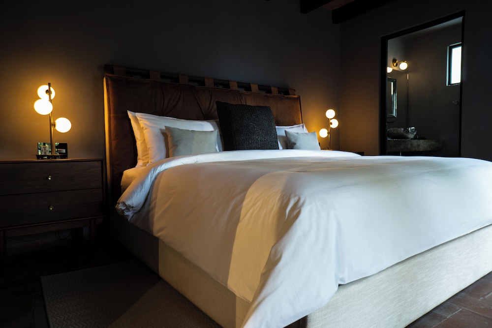 Exclusive Room, 1 Bedroom, Balcony, Courtyard View photo 1
