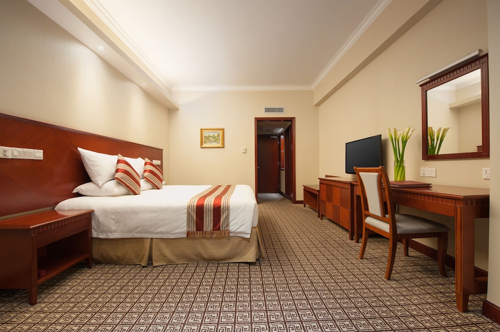 Business King Room
