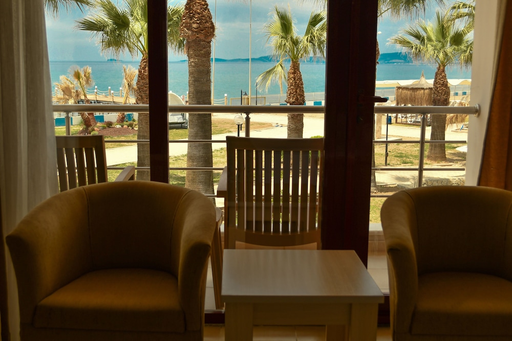 Standard Single Room, Sea View photo 2
